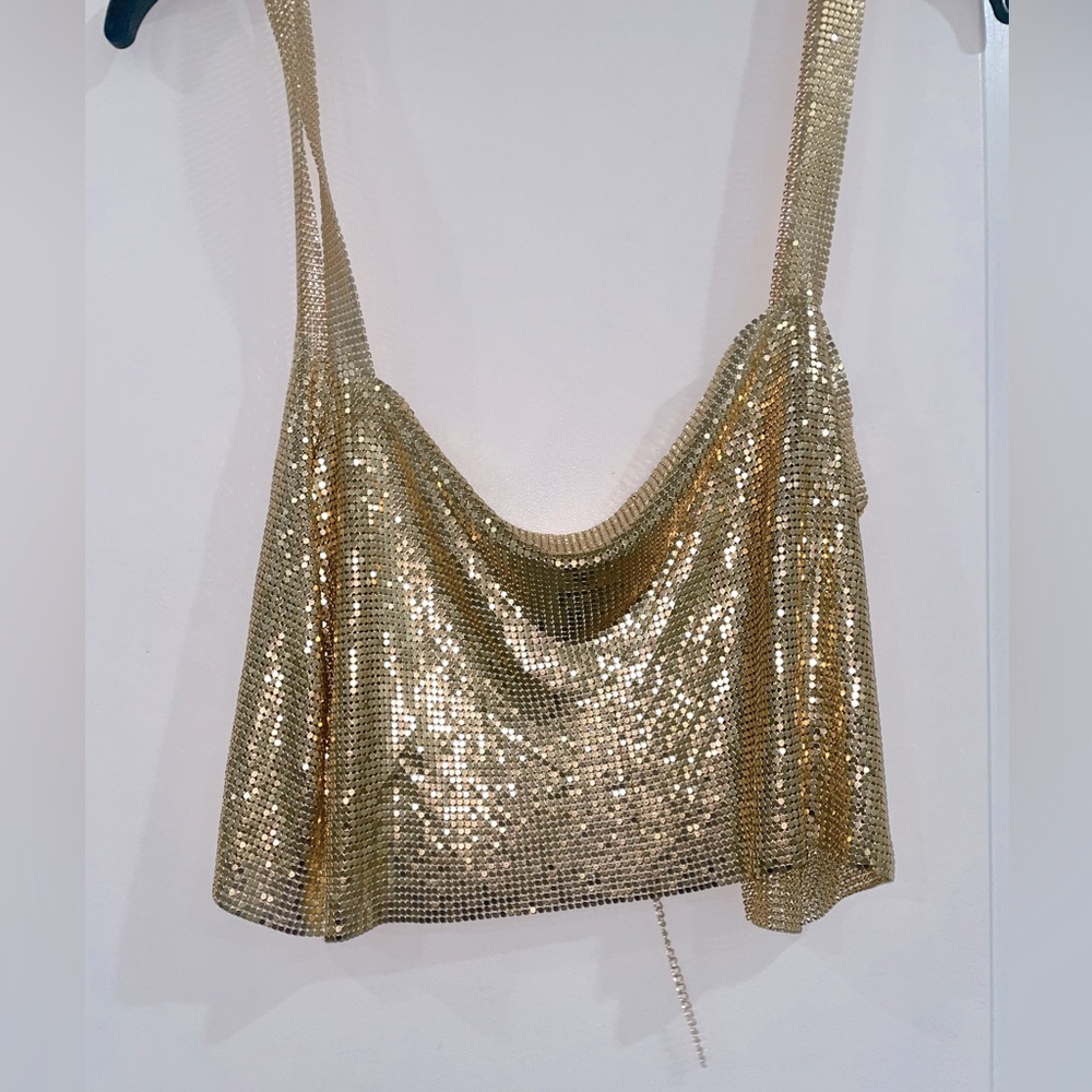 SOLD!!!Sequin Top, gold!